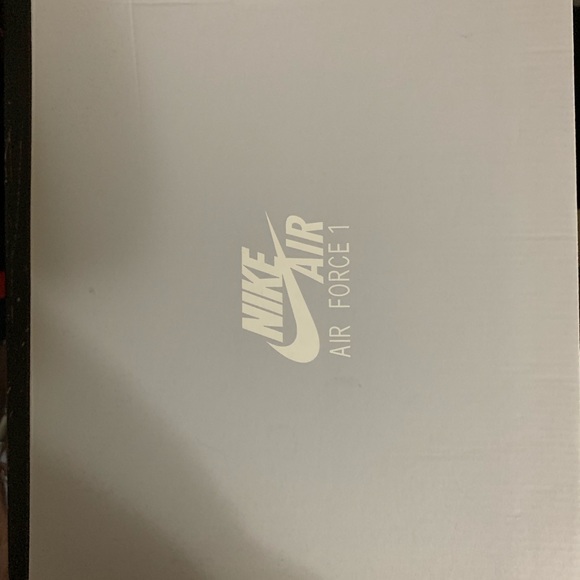 Air Force 1 High ‘07 “Pale Grey” - Picture 7 of 8